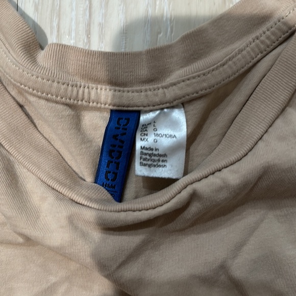 H&M men’s short sleeve basic shirt size L - Picture 2 of 2